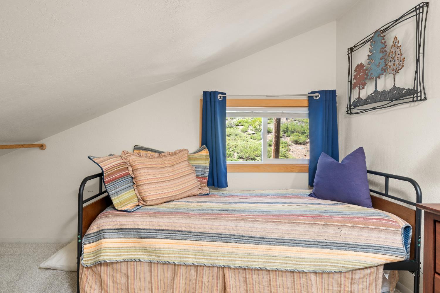 Detail Gallery Image 24 of 35 For Address Is Not Disclosed, Other City,  CA 89402 - 3 Beds | 3 Baths