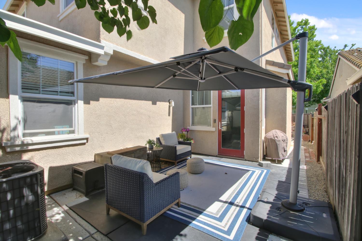 Detail Gallery Image 32 of 36 For 3043 Brunnet Ln, Sacramento,  CA 95833 - 4 Beds | 2/1 Baths