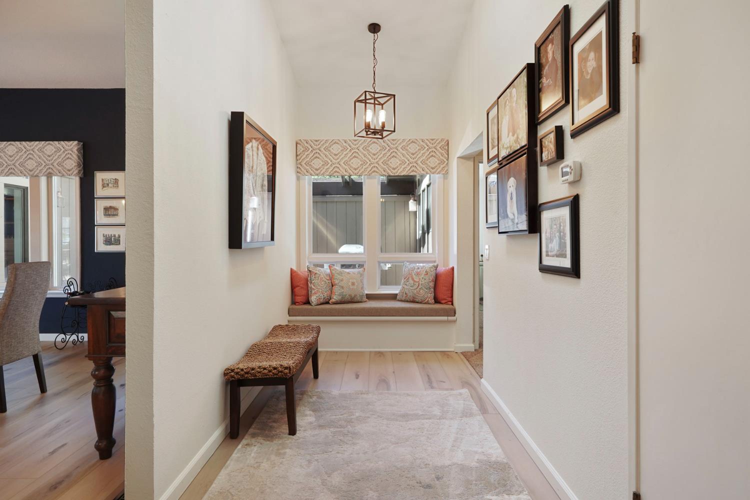 Detail Gallery Image 16 of 44 For 6200 Viewridge Dr, Auburn,  CA 95602 - 3 Beds | 3 Baths