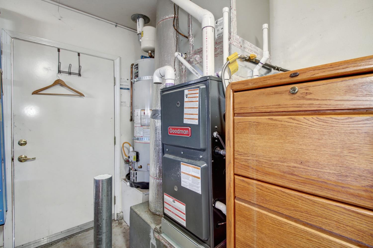 Detail Gallery Image 28 of 38 For 649 Blackstone Ct, Roseville,  CA 95747 - 2 Beds | 2 Baths