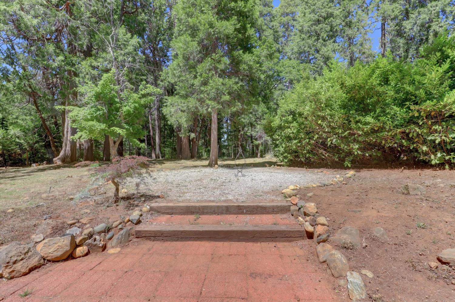 Detail Gallery Image 51 of 69 For 12742 Butterfly Dr, Nevada City,  CA 95959 - 2 Beds | 2 Baths