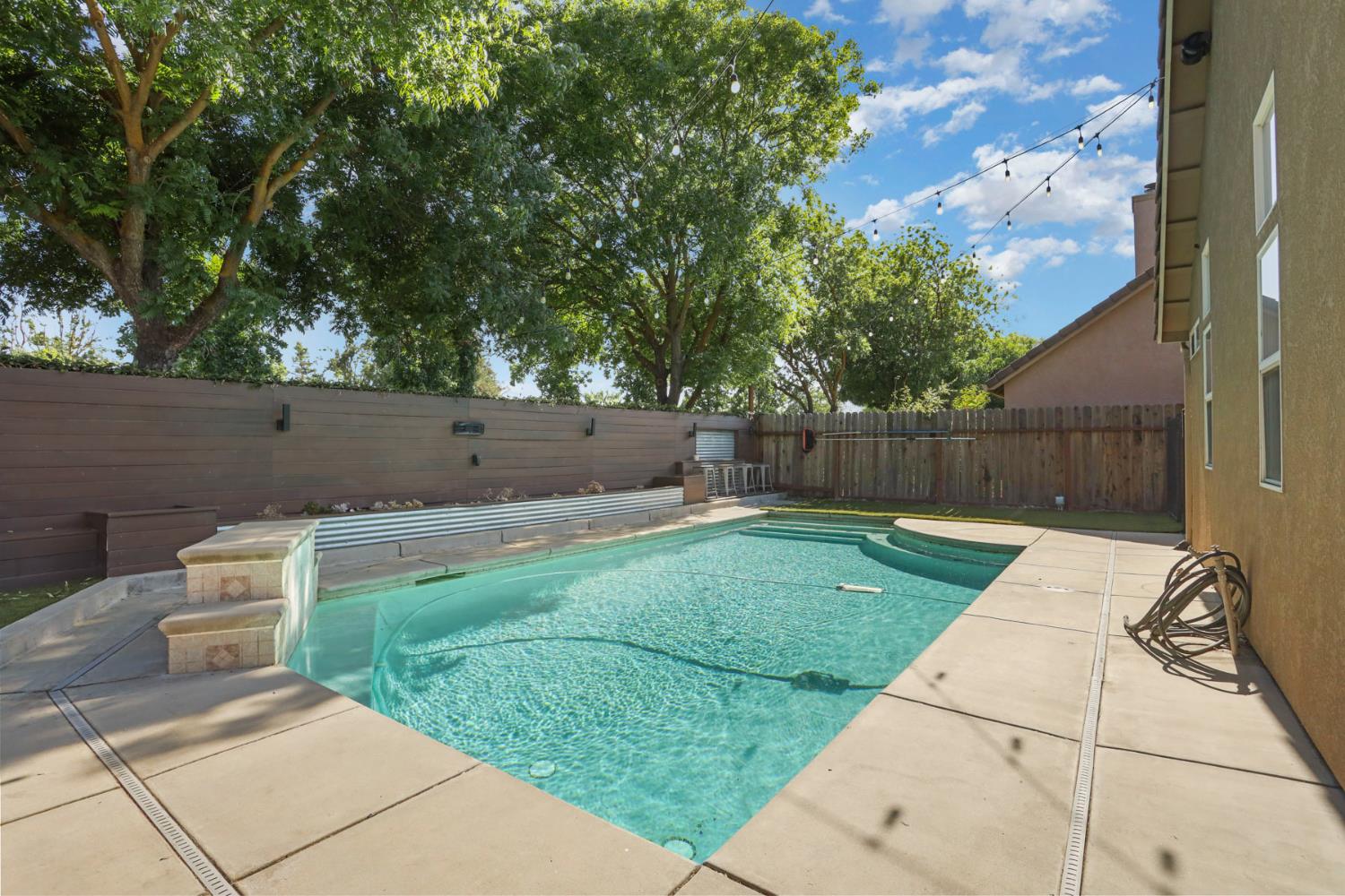Detail Gallery Image 34 of 37 For 1022 Kirksey, Turlock,  CA 95382 - 3 Beds | 2 Baths