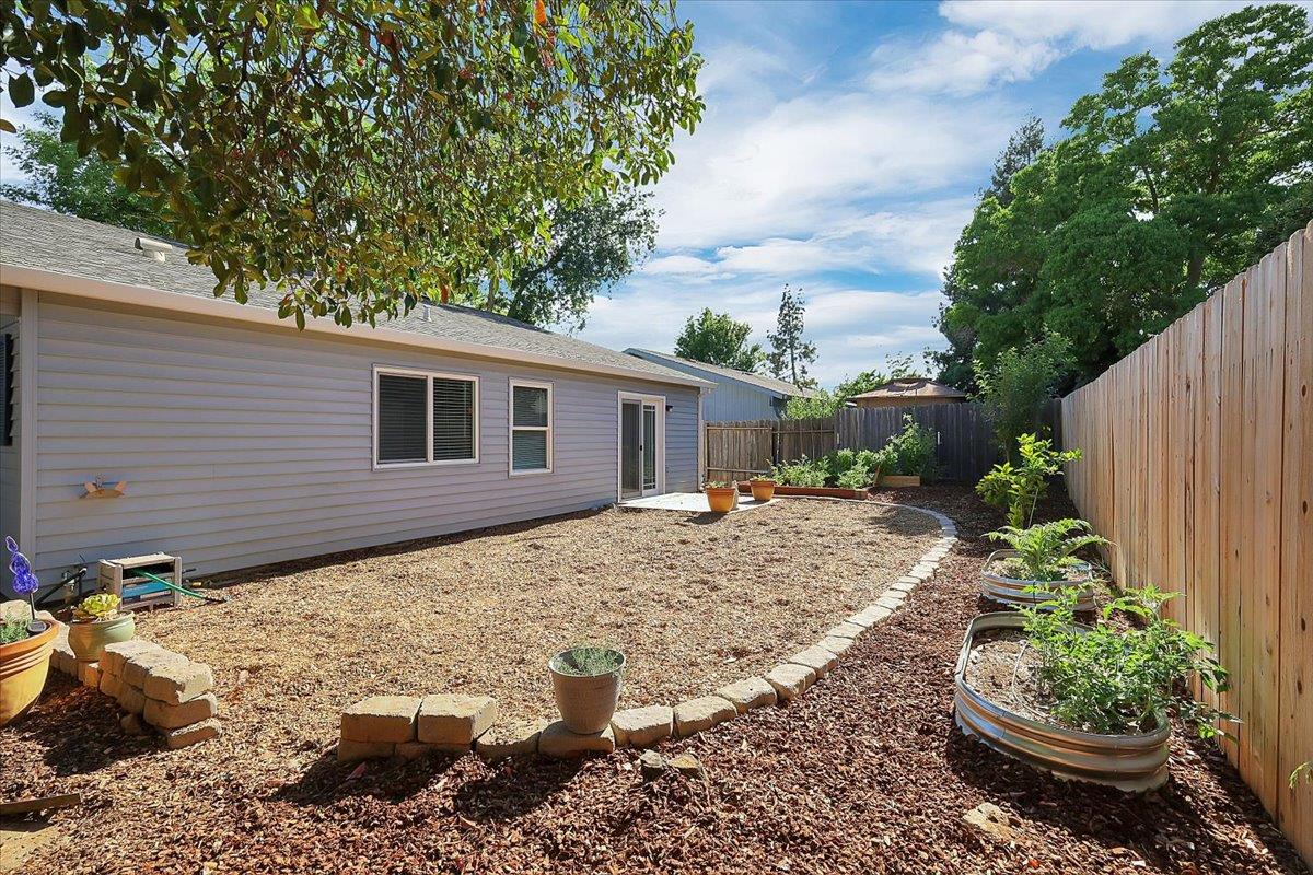 Detail Gallery Image 35 of 43 For 8977 Brydon Way, Sacramento,  CA 95826 - 4 Beds | 2 Baths