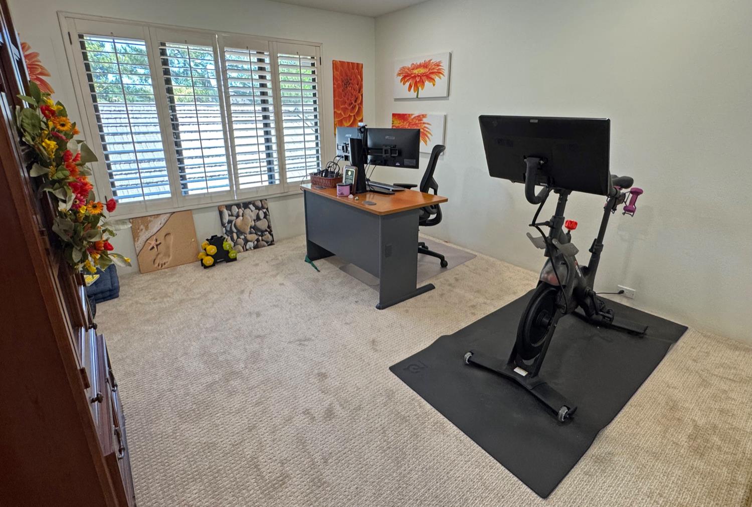 Detail Gallery Image 20 of 26 For 11488 Gold Country Blvd, Gold River,  CA 95670 - 3 Beds | 2/1 Baths