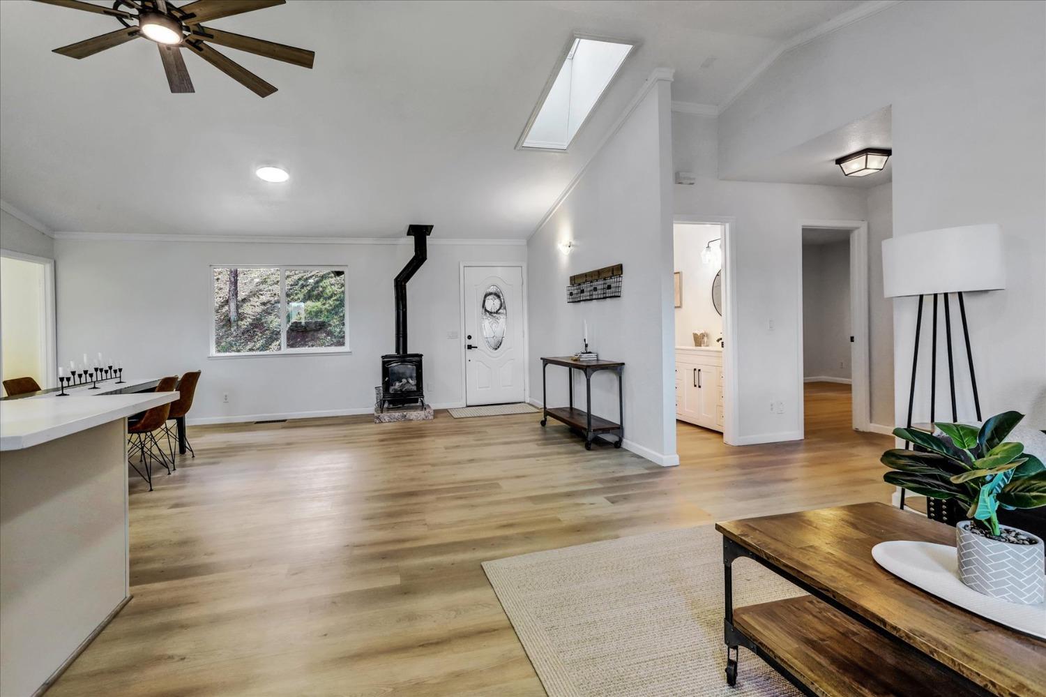 Detail Gallery Image 10 of 90 For 15690 Fay Rd, Grass Valley,  CA 95949 - 3 Beds | 2 Baths