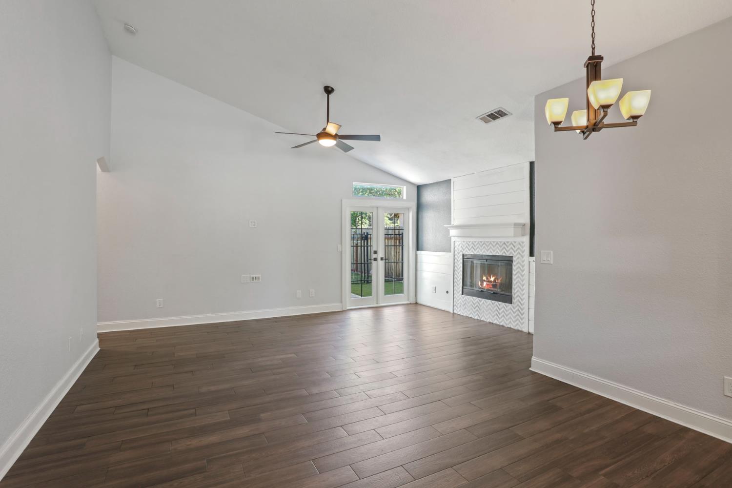 Detail Gallery Image 15 of 37 For 1022 Kirksey, Turlock,  CA 95382 - 3 Beds | 2 Baths