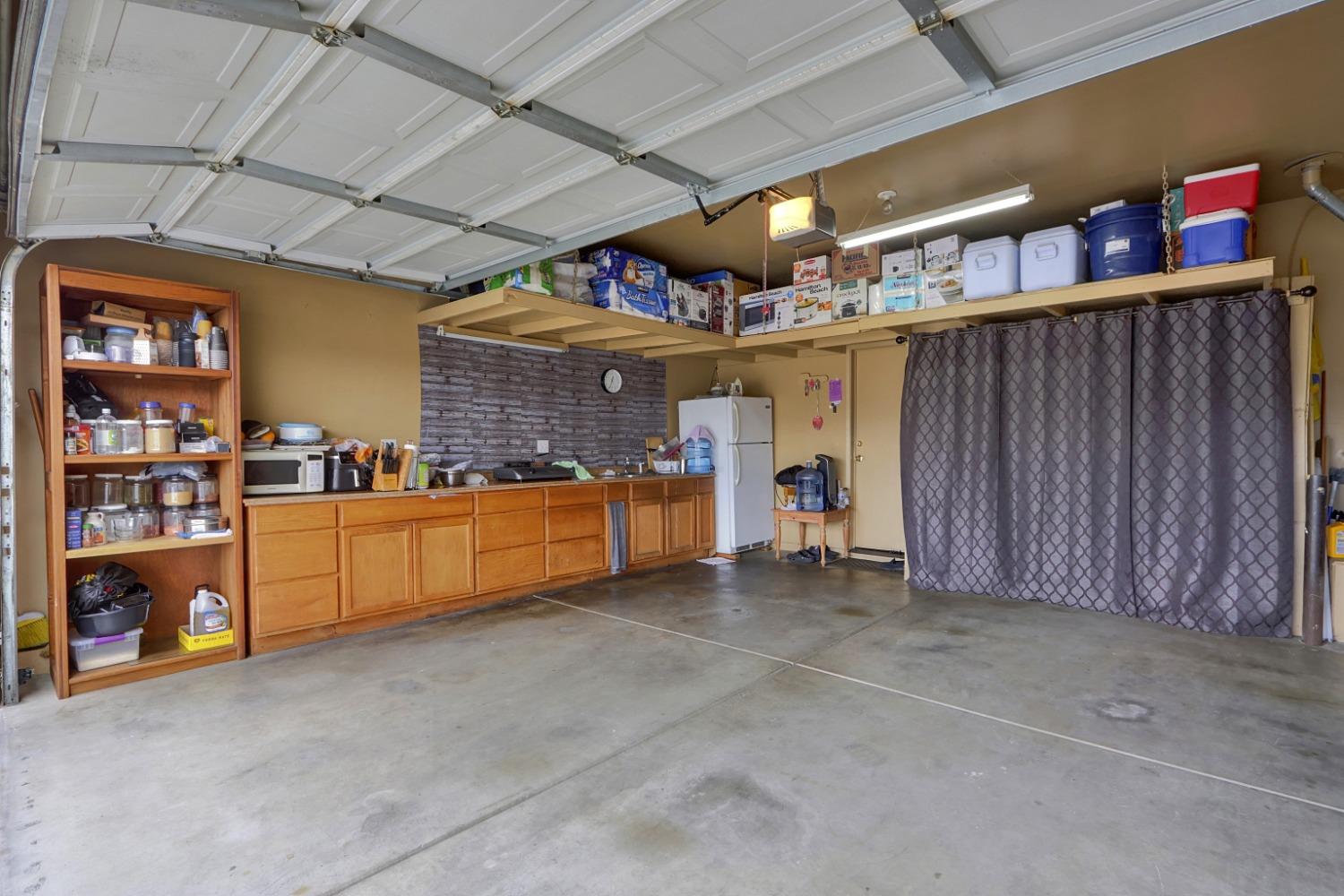 Detail Gallery Image 37 of 38 For 8275 Fanning Way, Sacramento,  CA 95829 - 3 Beds | 2 Baths