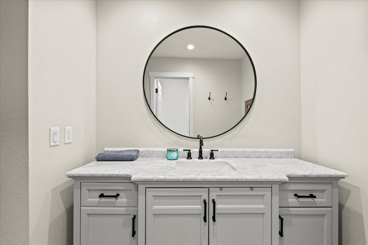Detail Gallery Image 15 of 24 For 6342 Slippery Creek Ln, Citrus Heights,  CA 95621 - 3 Beds | 2/1 Baths