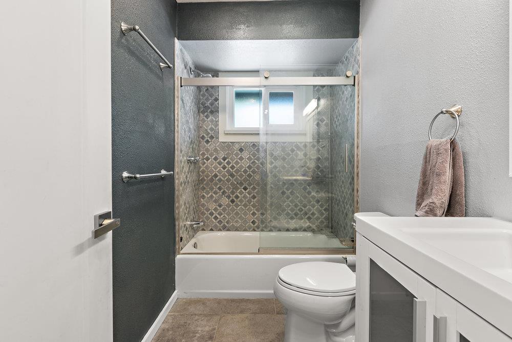 Detail Gallery Image 33 of 47 For 4117 Horgan Way, Sacramento,  CA 95821 - 3 Beds | 2 Baths