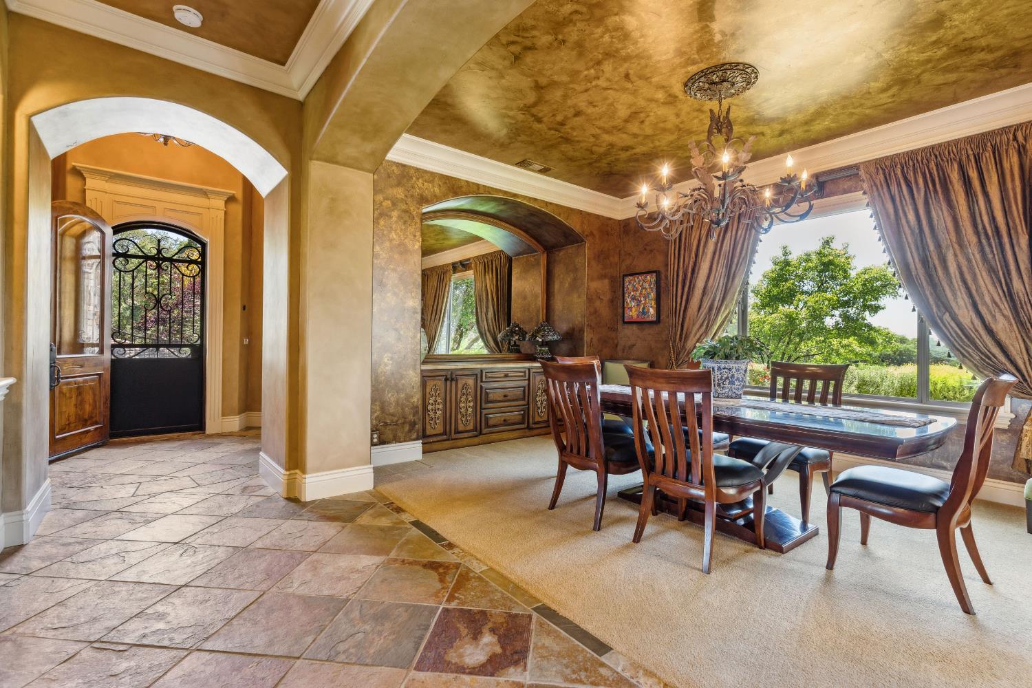 Detail Gallery Image 9 of 99 For 1410 Crocker Dr, El Dorado Hills,  CA 95762 - 5 Beds | 4/1 Baths