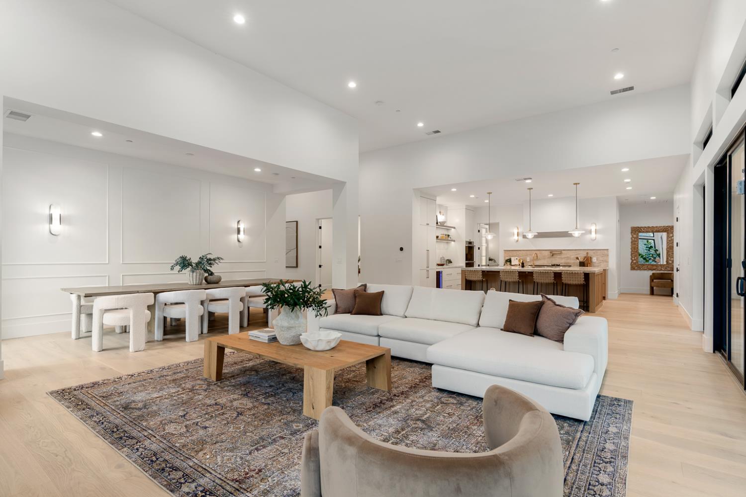 Detail Gallery Image 8 of 89 For 5859 Granite Hills Dr, Granite Bay,  CA 95746 - 5 Beds | 4/2 Baths