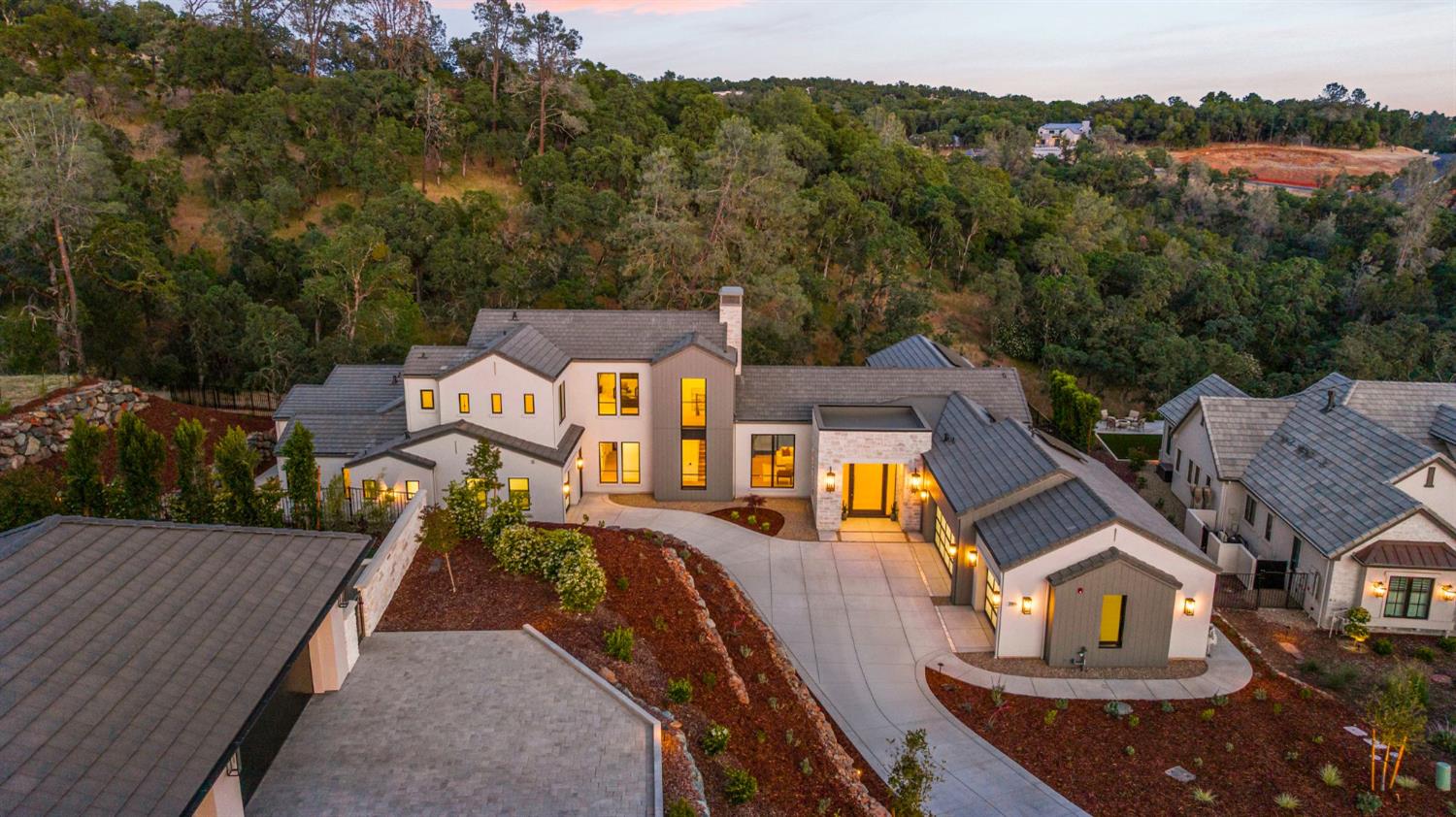Detail Gallery Image 2 of 93 For 789 Del Coronado Ct, El Dorado Hills,  CA 95762 - 5 Beds | 5/1 Baths