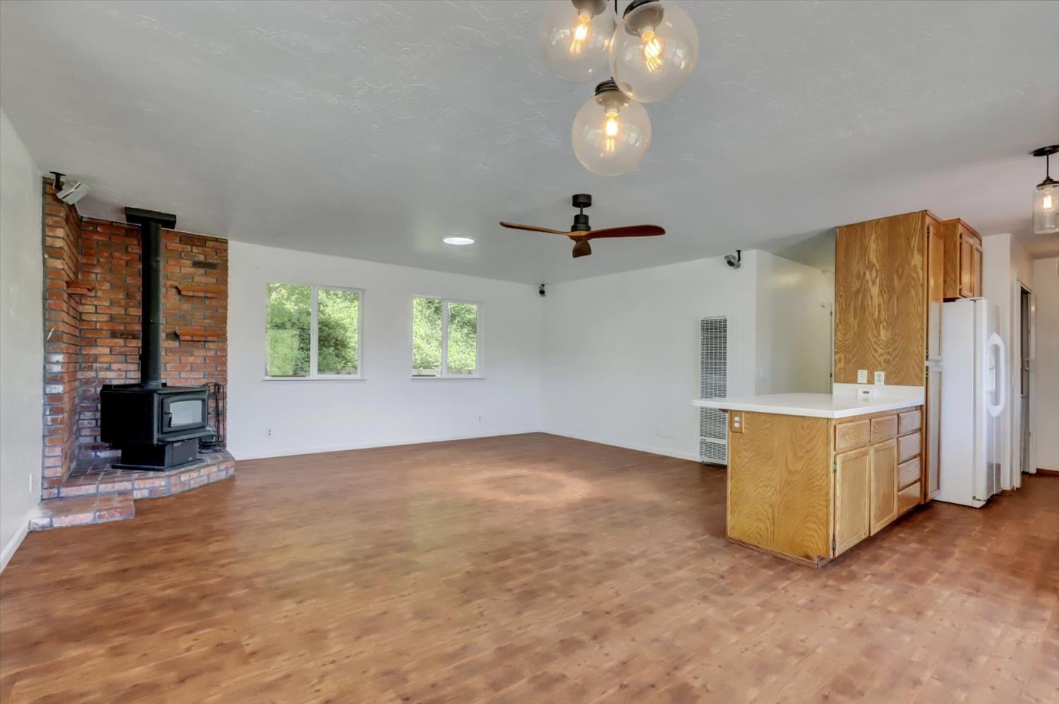 Detail Gallery Image 21 of 69 For 10808 Footwall Dr, Grass Valley,  CA 95945 - 2 Beds | 2/1 Baths