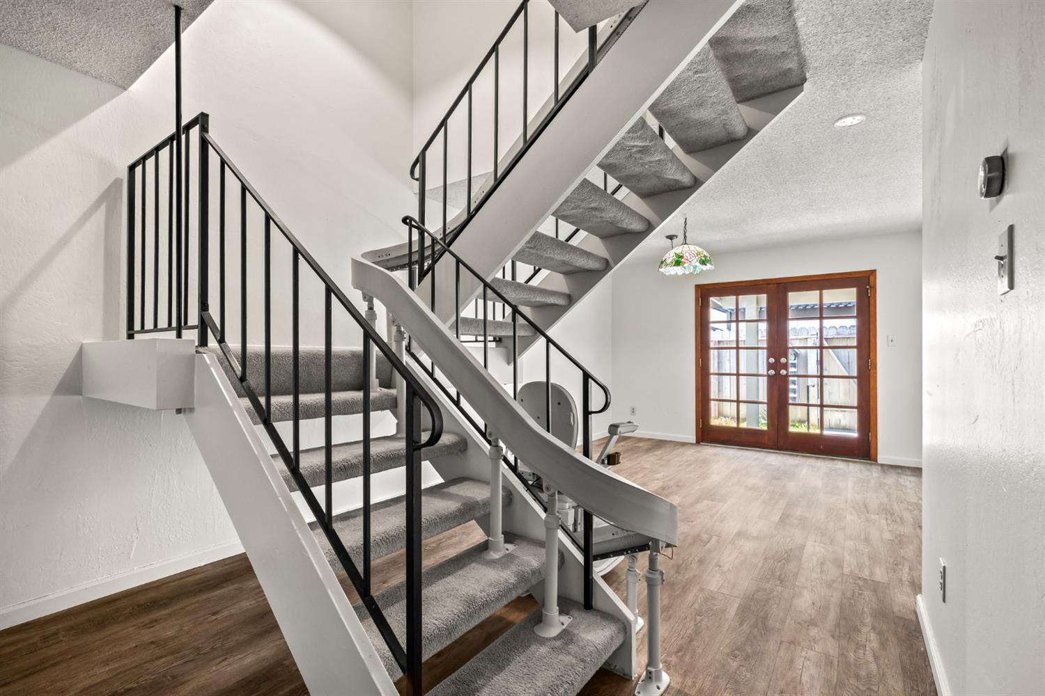Photo #10: 225065522 Listing: Photo #10