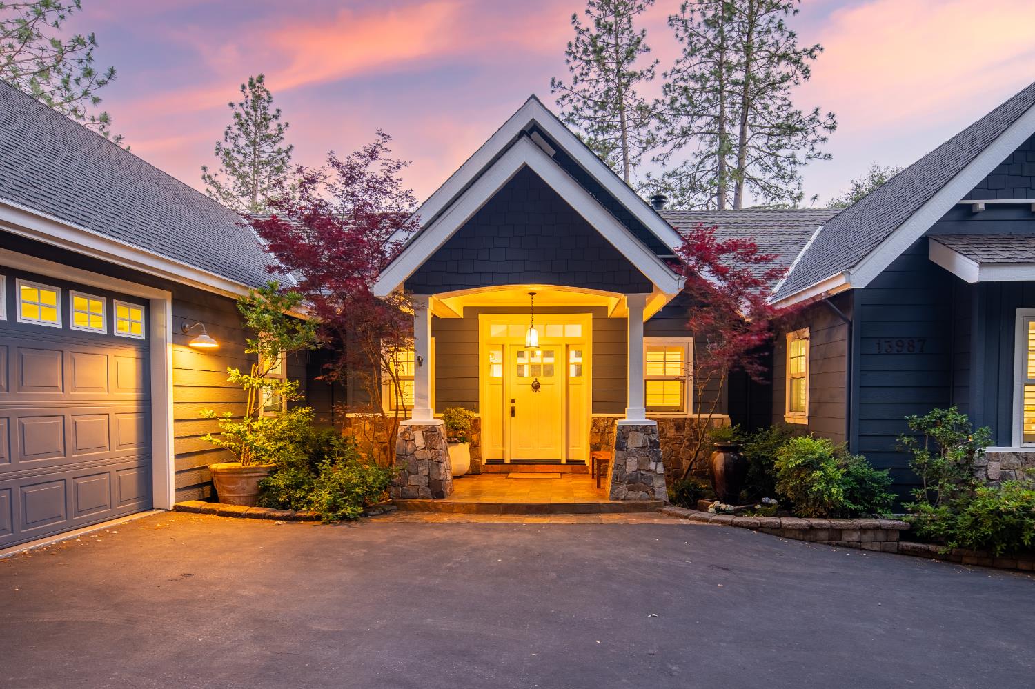 Detail Gallery Image 1 of 47 For 13987 Camino De Lego, Auburn,  CA 95602 - 5 Beds | 4/1 Baths