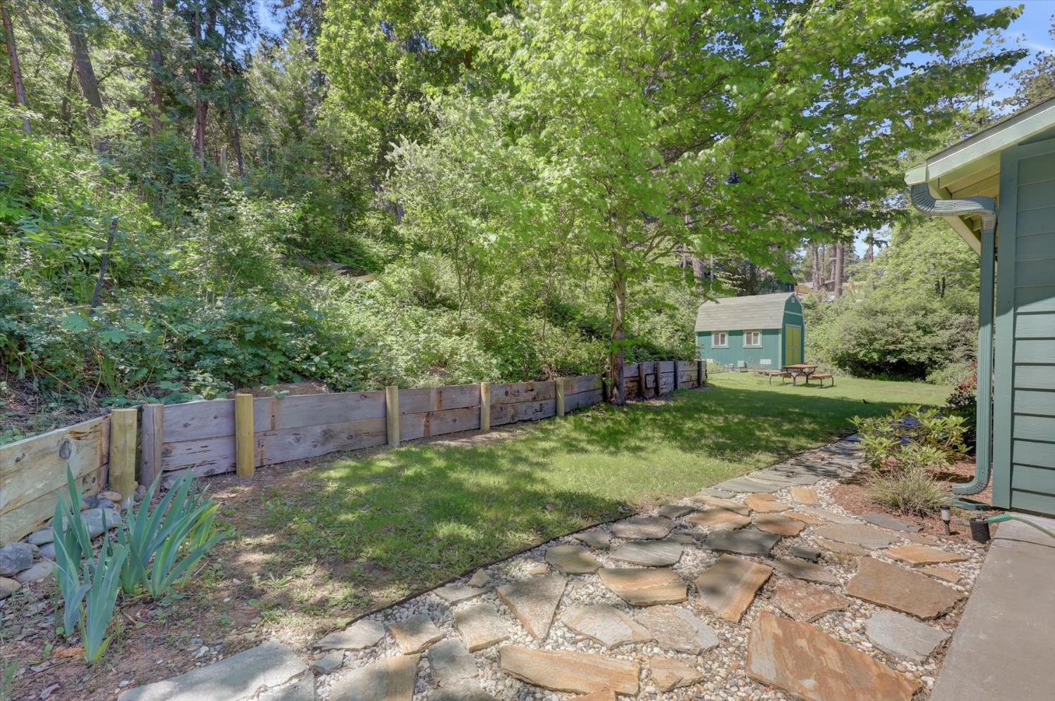 Detail Gallery Image 43 of 69 For 10808 Footwall Dr, Grass Valley,  CA 95945 - 2 Beds | 2/1 Baths