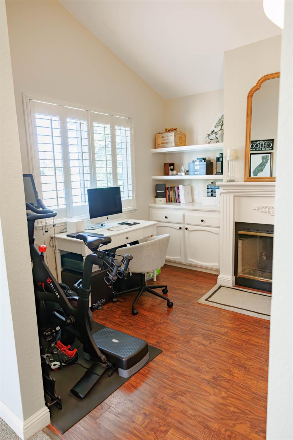 Detail Gallery Image 16 of 32 For 1434 Long Creek Way, Roseville,  CA 95747 - 3 Beds | 2/1 Baths