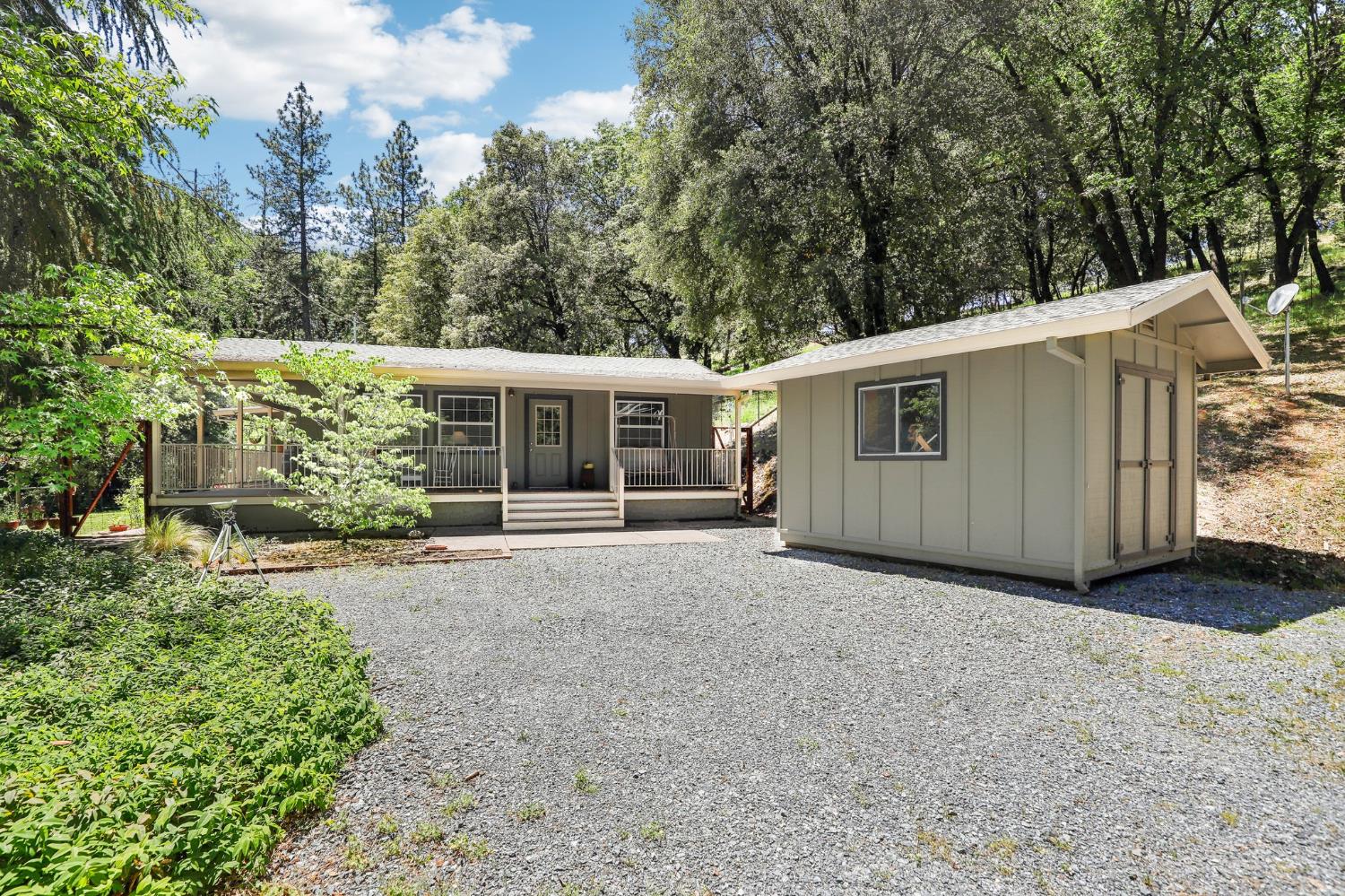 Hackomiller Road, Garden Valley, California image 2
