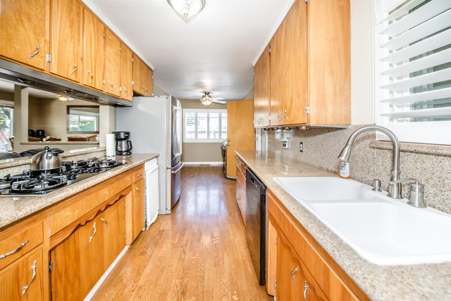 Detail Gallery Image 22 of 73 For 1418 Coloma Way, Woodland,  CA 95695 - 3 Beds | 2 Baths