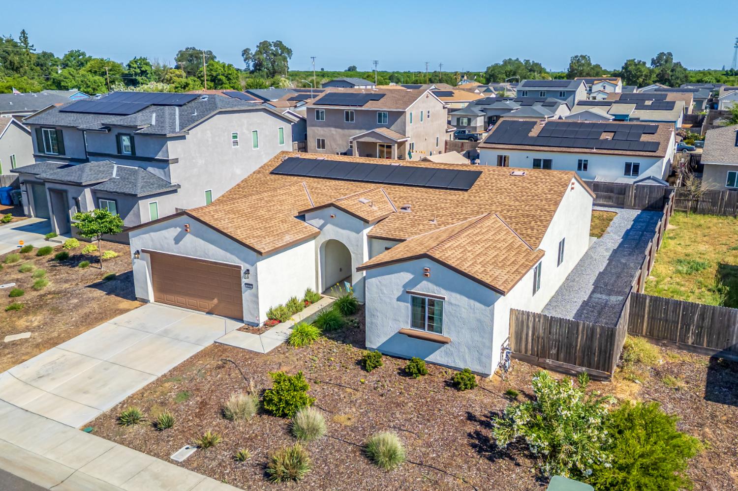 Detail Gallery Image 2 of 40 For 3207 Lilac Ct, Live Oak,  CA 95953 - 3 Beds | 2 Baths