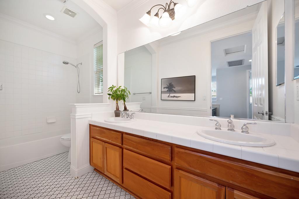 Detail Gallery Image 28 of 57 For 1013 Sandwick Way, Folsom,  CA 95630 - 4 Beds | 4 Baths