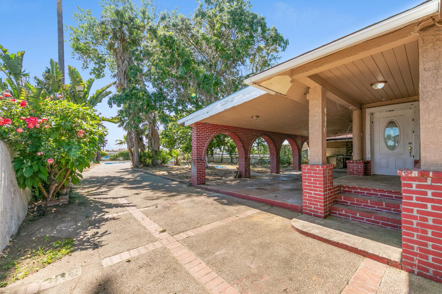 Detail Gallery Image 9 of 48 For 8691 E Stockton Blvd, Elk Grove,  CA 95624 - 3 Beds | 2 Baths