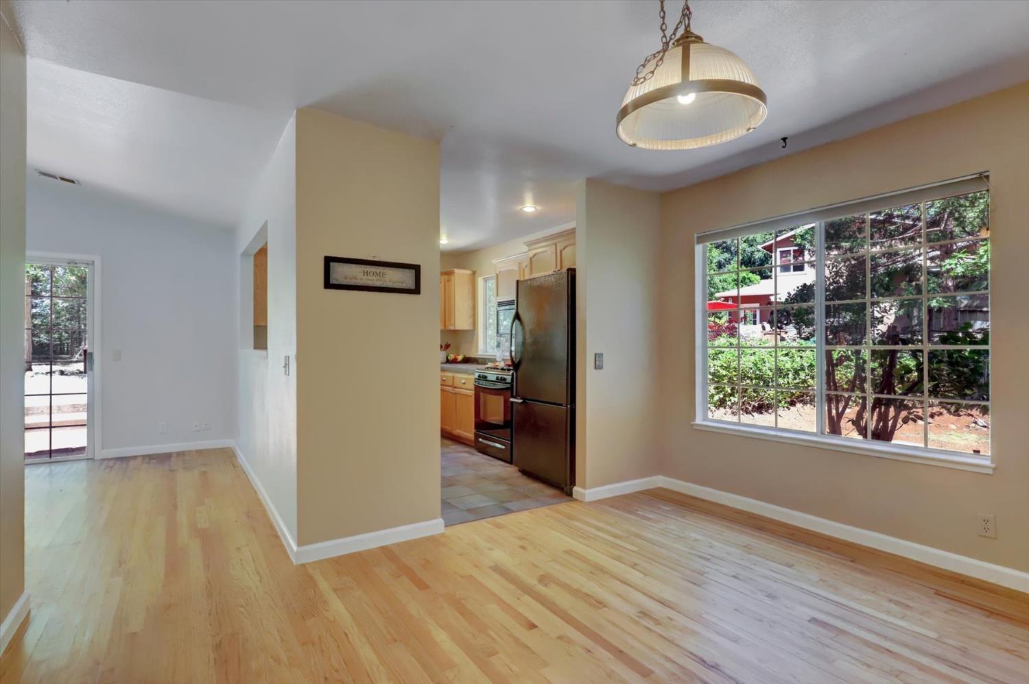 Detail Gallery Image 8 of 69 For 12742 Butterfly Dr, Nevada City,  CA 95959 - 2 Beds | 2 Baths