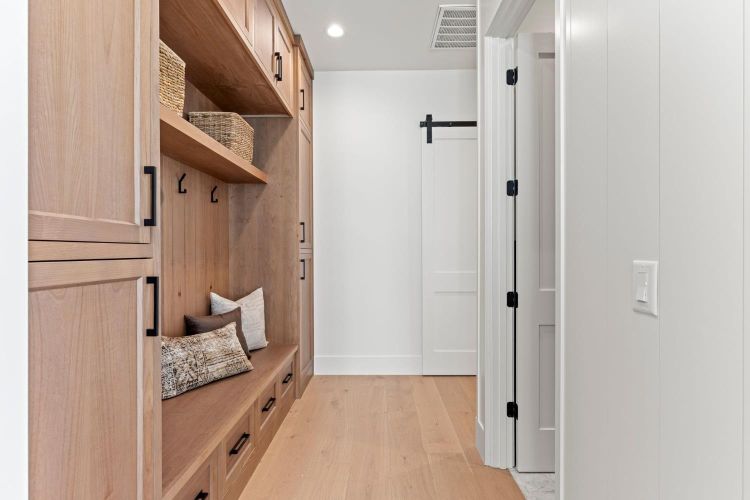 Detail Gallery Image 26 of 93 For 789 Del Coronado Ct, El Dorado Hills,  CA 95762 - 5 Beds | 5/1 Baths
