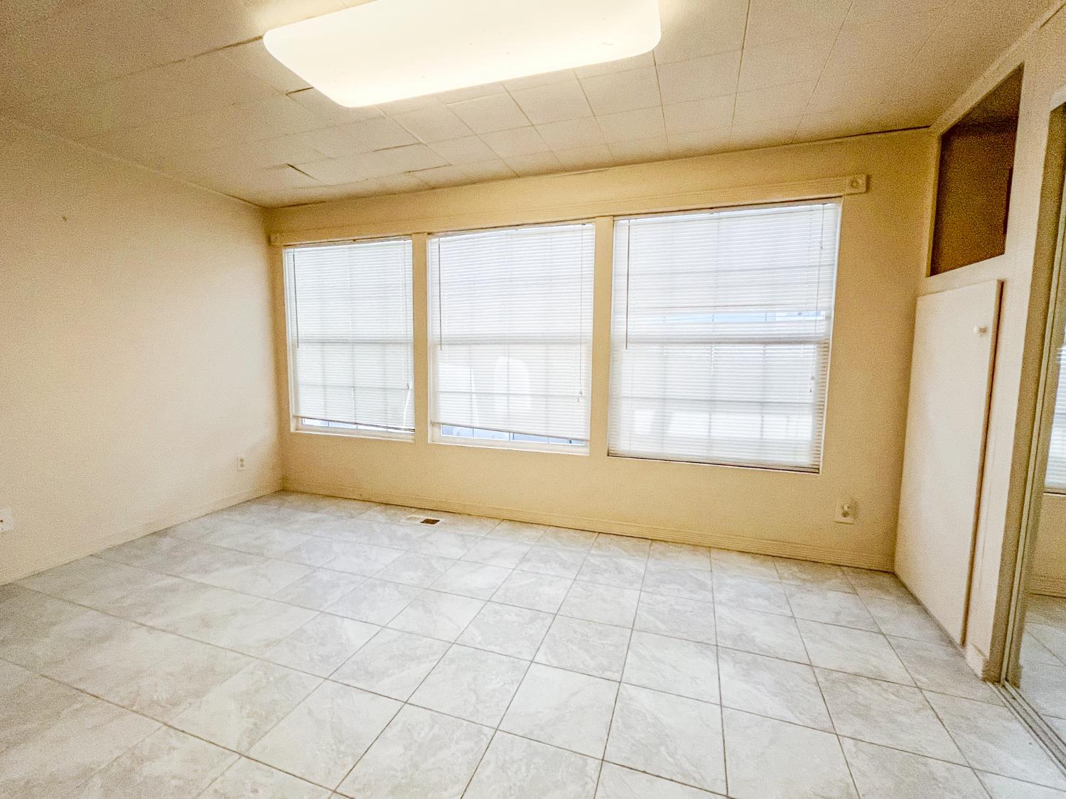 Detail Gallery Image 10 of 16 For 270 Heritage Glen, Rancho Cordova,  CA 95670 - 2 Beds | 1 Baths