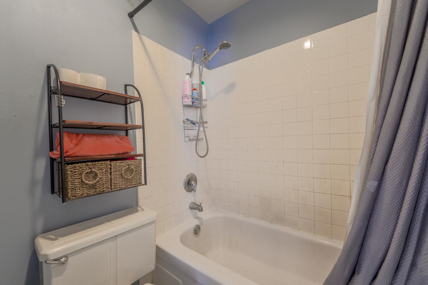 Detail Gallery Image 22 of 31 For 1036 Oak Grove Rd #86,  Concord,  CA 94518 - 1 Beds | 1 Baths