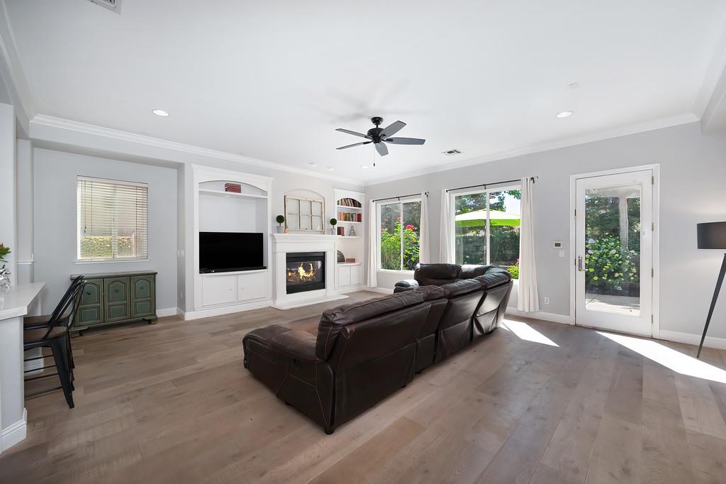 Detail Gallery Image 20 of 57 For 1013 Sandwick Way, Folsom,  CA 95630 - 4 Beds | 4 Baths