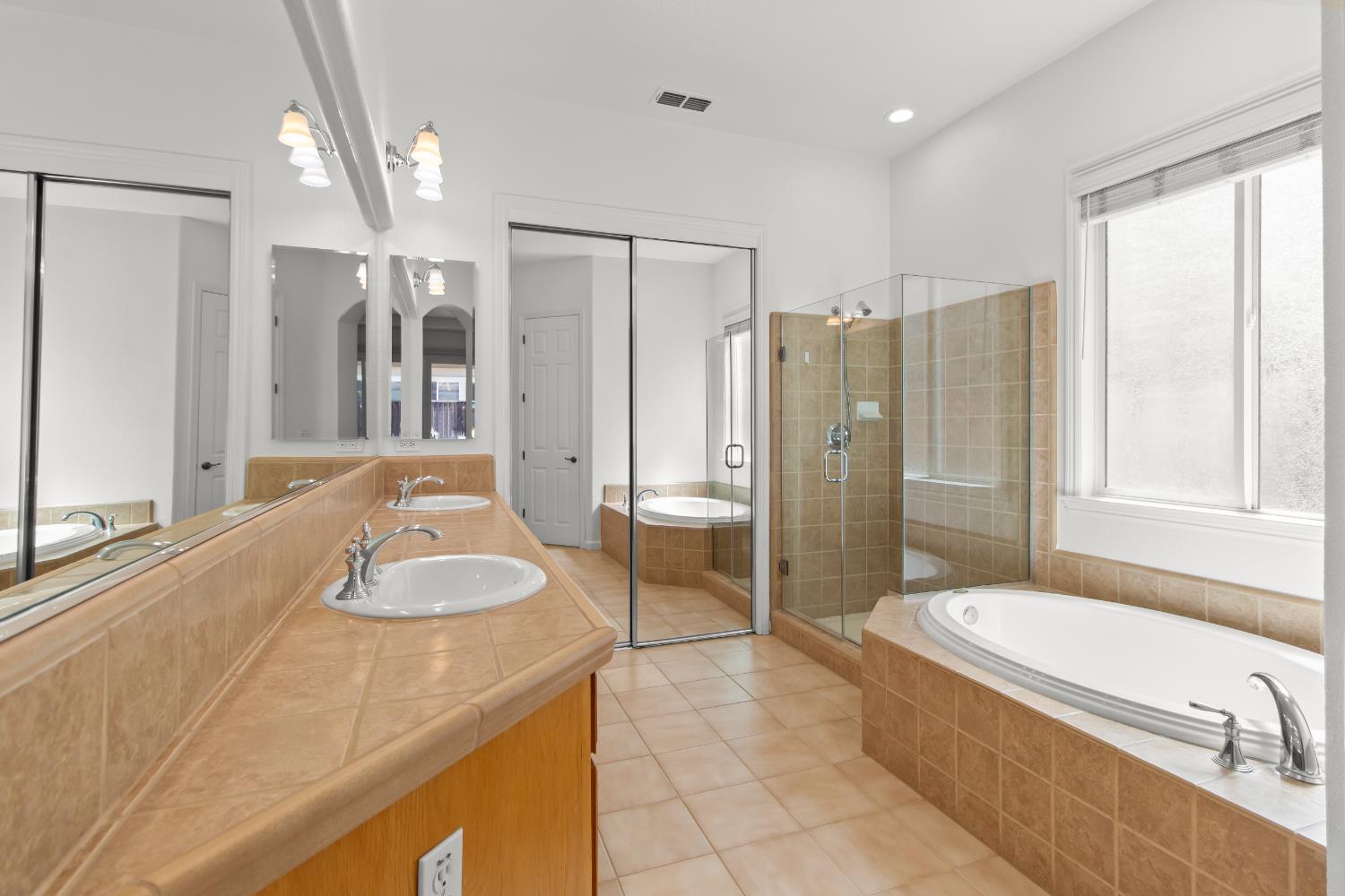 Detail Gallery Image 27 of 45 For 3110 Castle Rock Loop, Discovery Bay,  CA 94505 - 3 Beds | 3 Baths