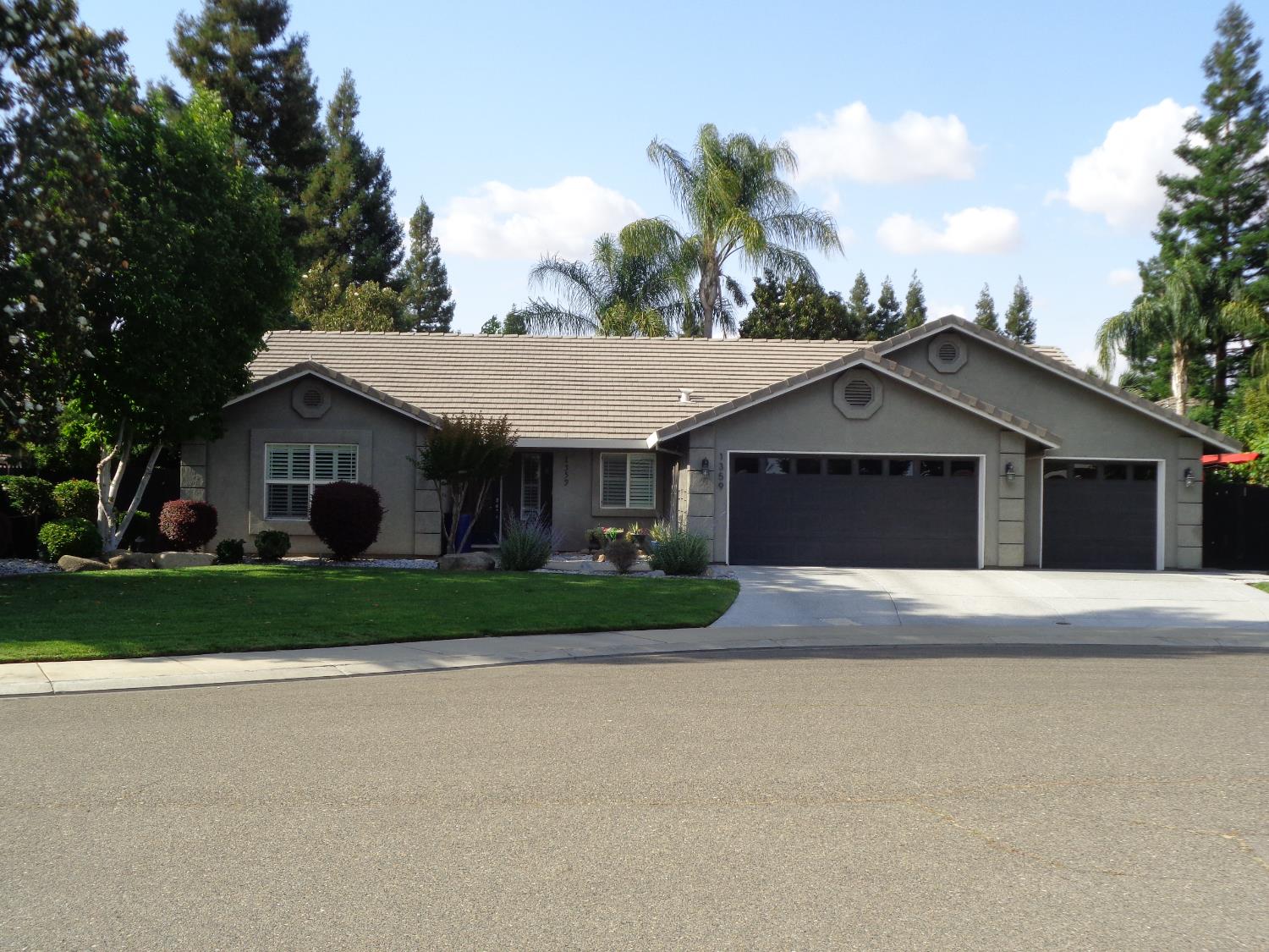 Detail Gallery Image 1 of 91 For 1359 Moraine Dome Ct, Merced,  CA 95340 - 4 Beds | 3 Baths
