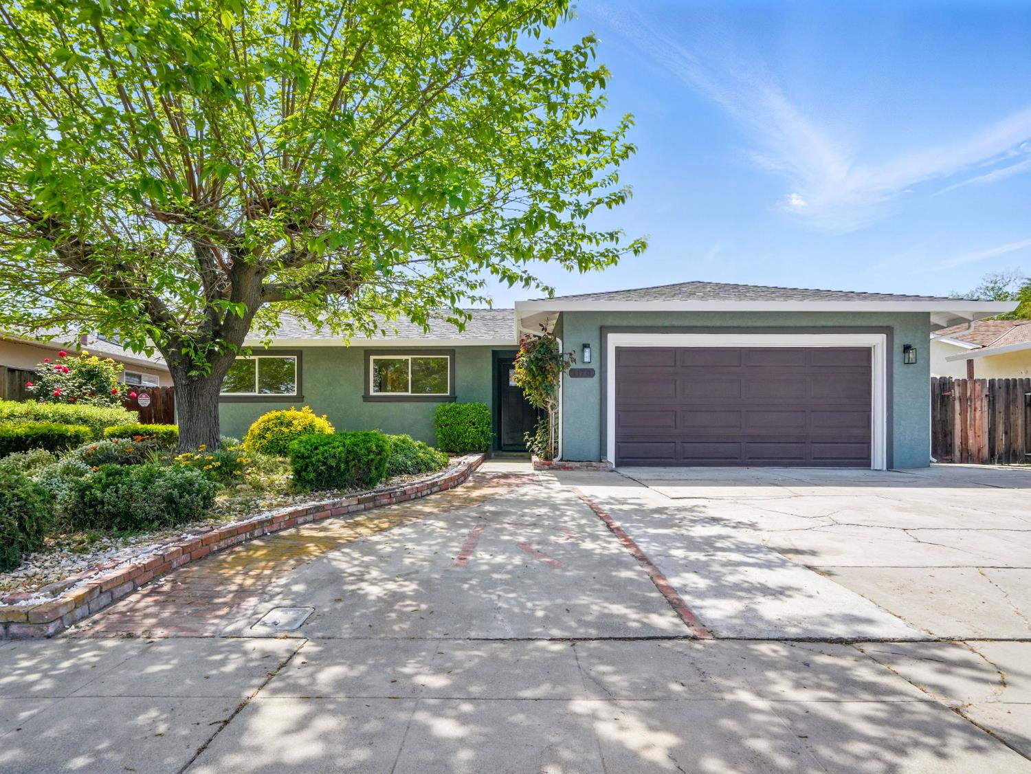 Detail Gallery Image 1 of 22 For 1170 Aster Ln, Livermore,  CA 94551 - 3 Beds | 2 Baths