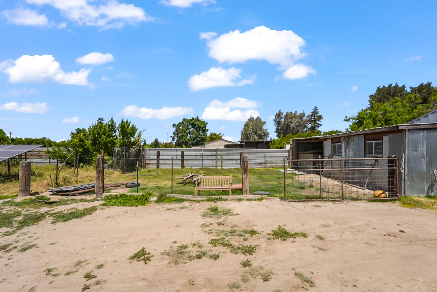 Detail Gallery Image 26 of 51 For 1721 Grimes Ave, Modesto,  CA 95358 - 3 Beds | 2 Baths