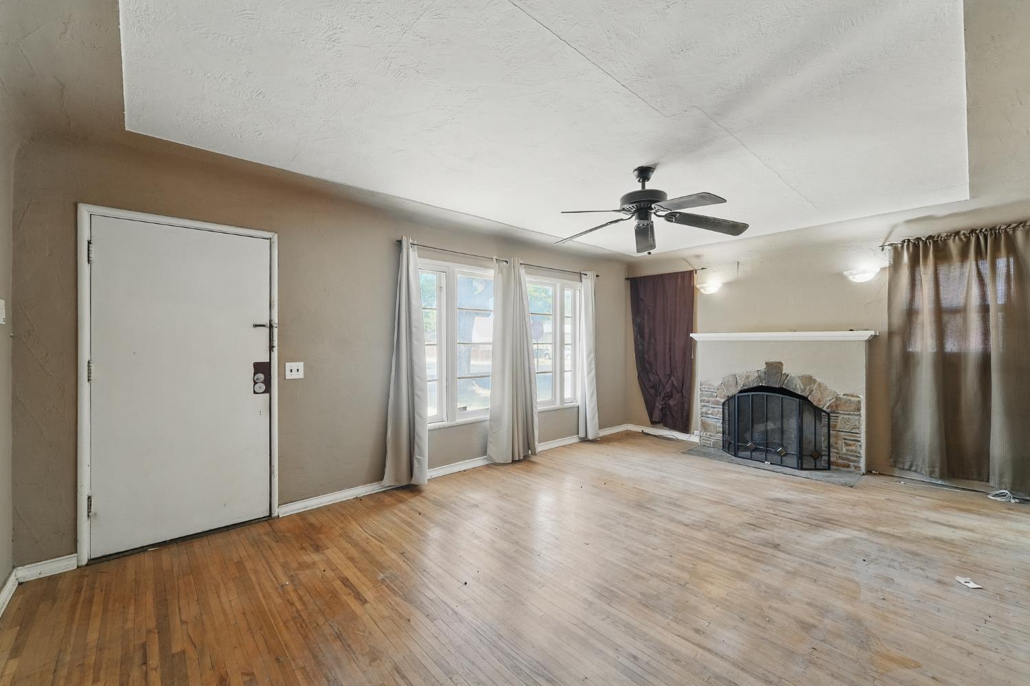 Detail Gallery Image 4 of 18 For 1018 Blair Ave, Modesto,  CA 95350 - 2 Beds | 1 Baths