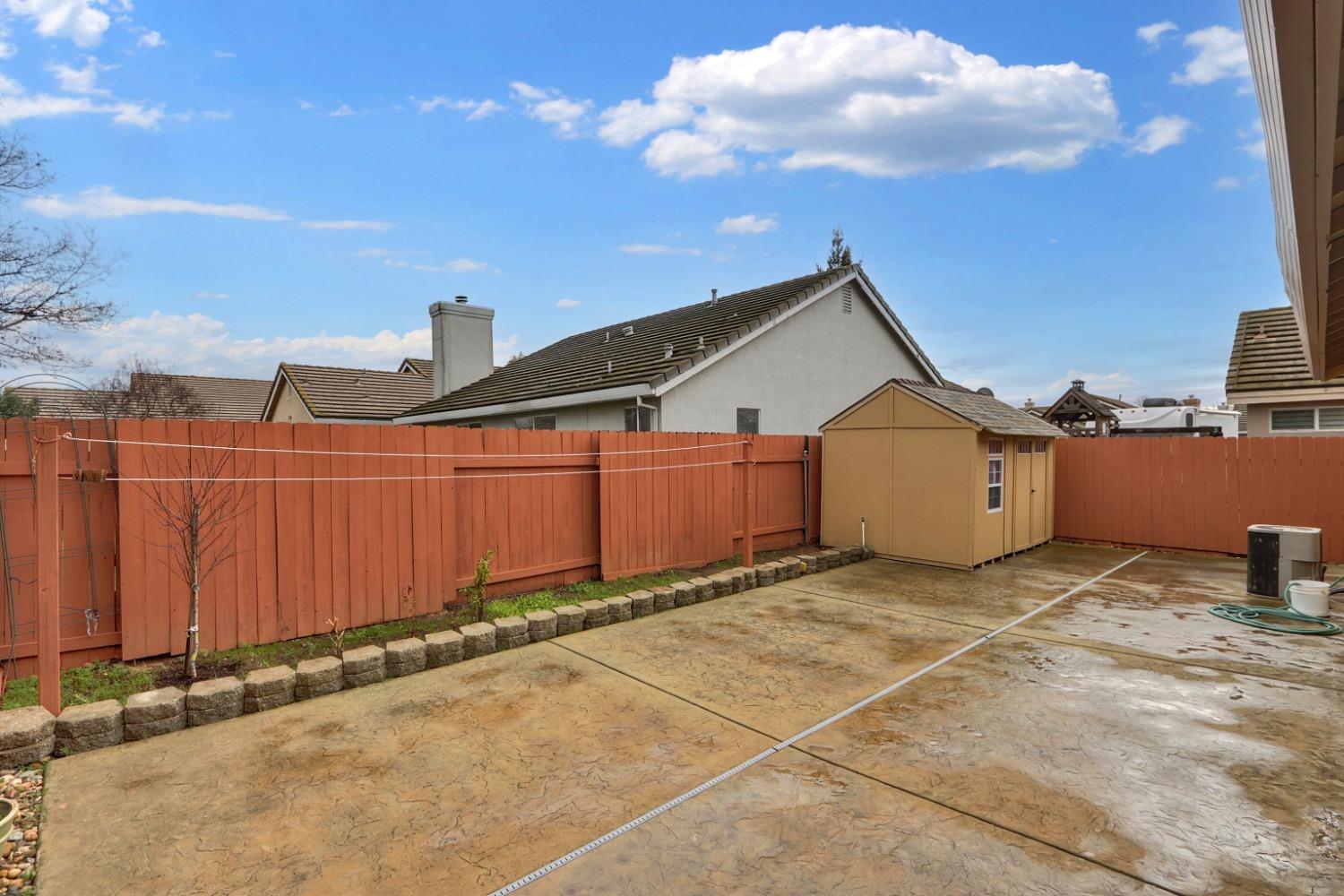 Detail Gallery Image 33 of 38 For 8275 Fanning Way, Sacramento,  CA 95829 - 3 Beds | 2 Baths