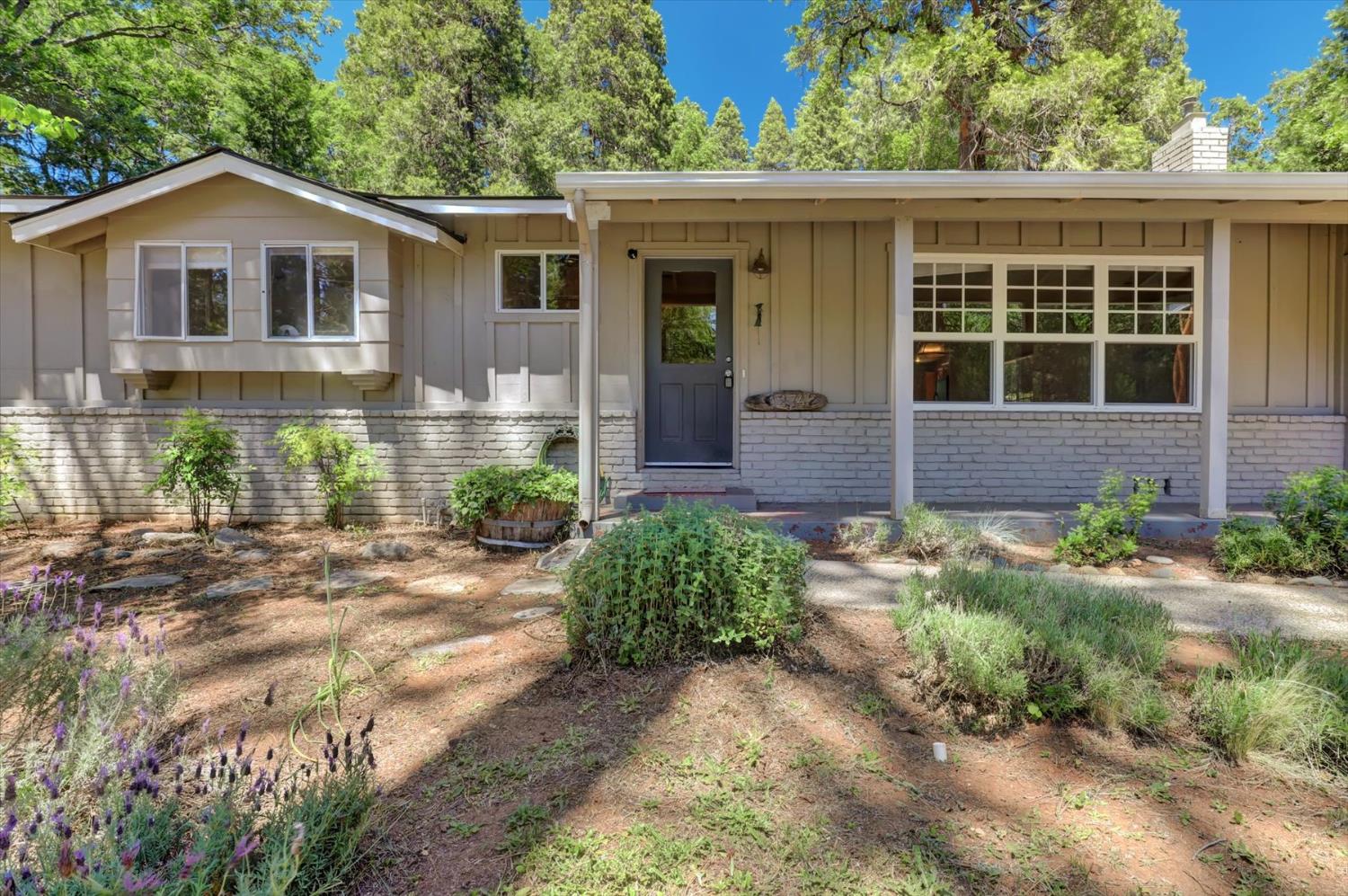 Detail Gallery Image 45 of 69 For 12742 Butterfly Dr, Nevada City,  CA 95959 - 2 Beds | 2 Baths