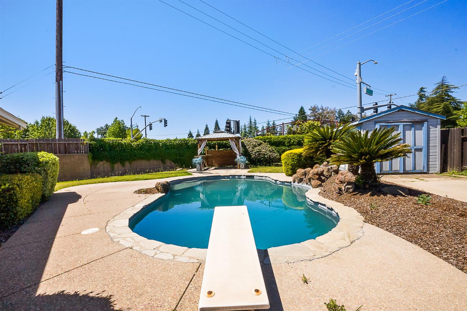 Detail Gallery Image 29 of 33 For 3461 Birch Tree Way, Sacramento,  CA 95826 - 4 Beds | 2 Baths