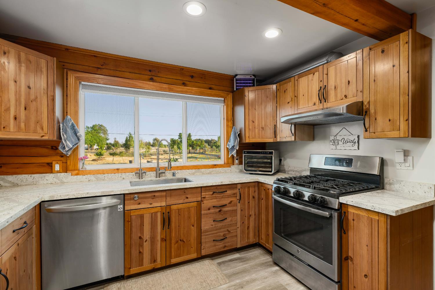 Detail Gallery Image 40 of 85 For 11889 Hobday Rd, Wilton,  CA 95693 - 4 Beds | 2/1 Baths
