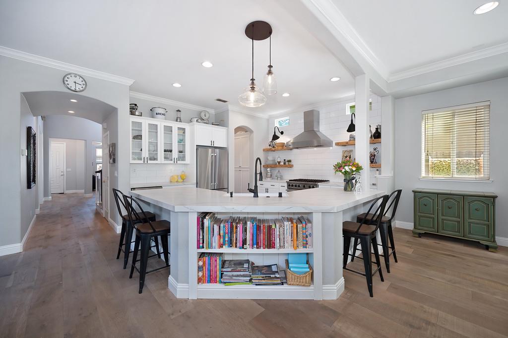 Detail Gallery Image 12 of 57 For 1013 Sandwick Way, Folsom,  CA 95630 - 4 Beds | 4 Baths