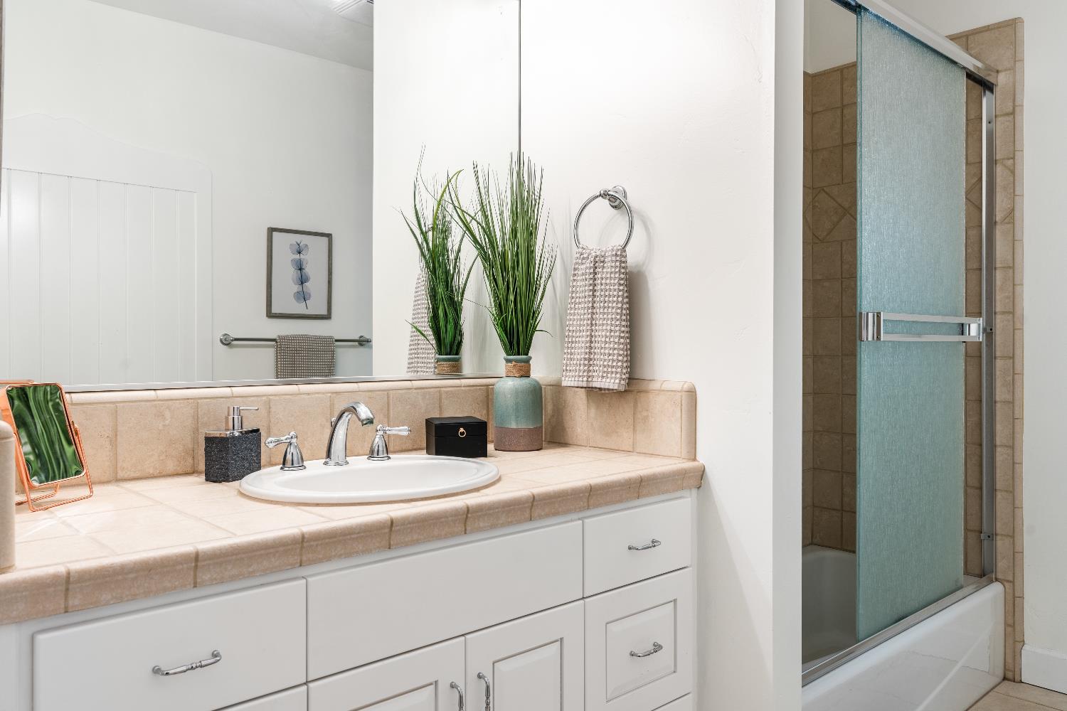 Detail Gallery Image 29 of 47 For 13987 Camino De Lego, Auburn,  CA 95602 - 5 Beds | 4/1 Baths