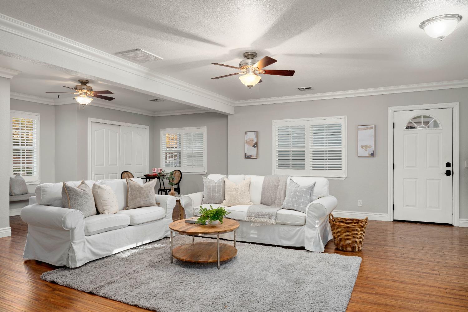 Detail Gallery Image 9 of 52 For 3044 Roughrider Ct, Placerville,  CA 95667 - 4 Beds | 3 Baths