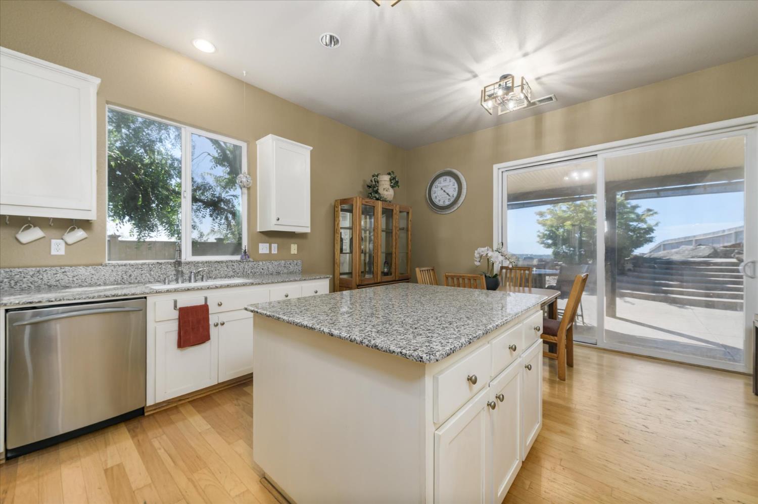 Detail Gallery Image 17 of 40 For 3500 Matador Ct, Cameron Park,  CA 95682 - 4 Beds | 2 Baths