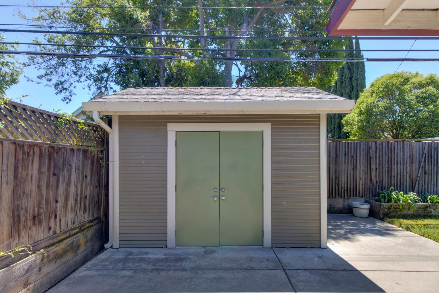 Detail Gallery Image 48 of 53 For 4860 U St, Sacramento,  CA 95817 - 3 Beds | 2 Baths