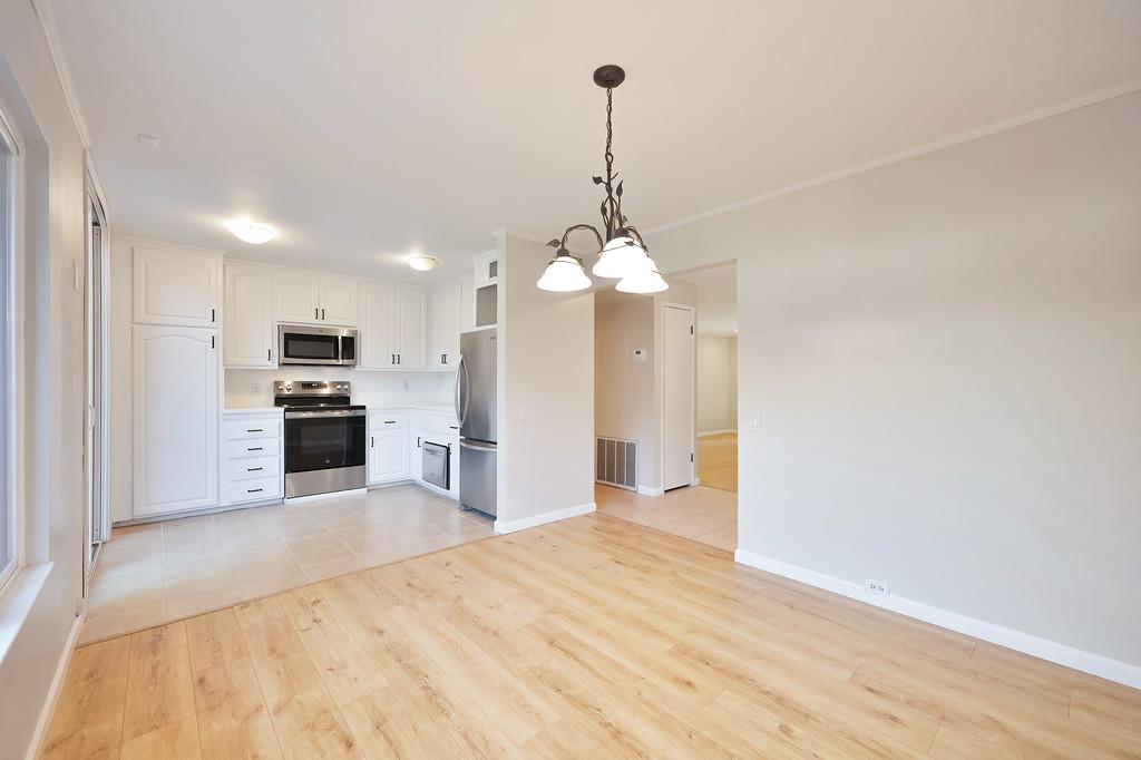 Photo #12: 225066919 Listing: Photo #12