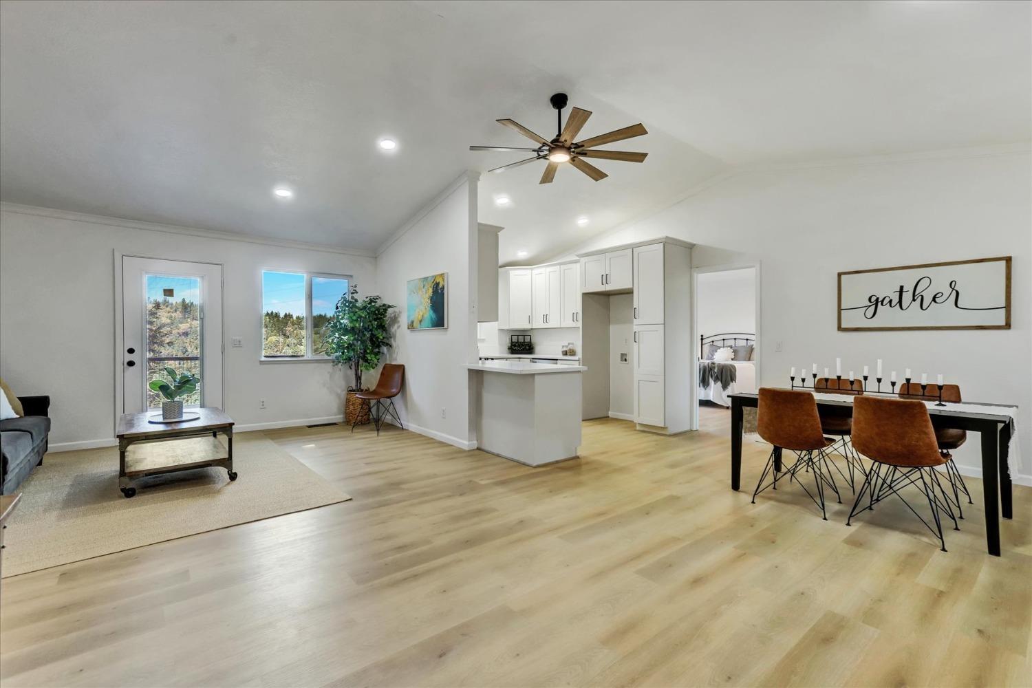 Detail Gallery Image 5 of 90 For 15690 Fay Rd, Grass Valley,  CA 95949 - 3 Beds | 2 Baths