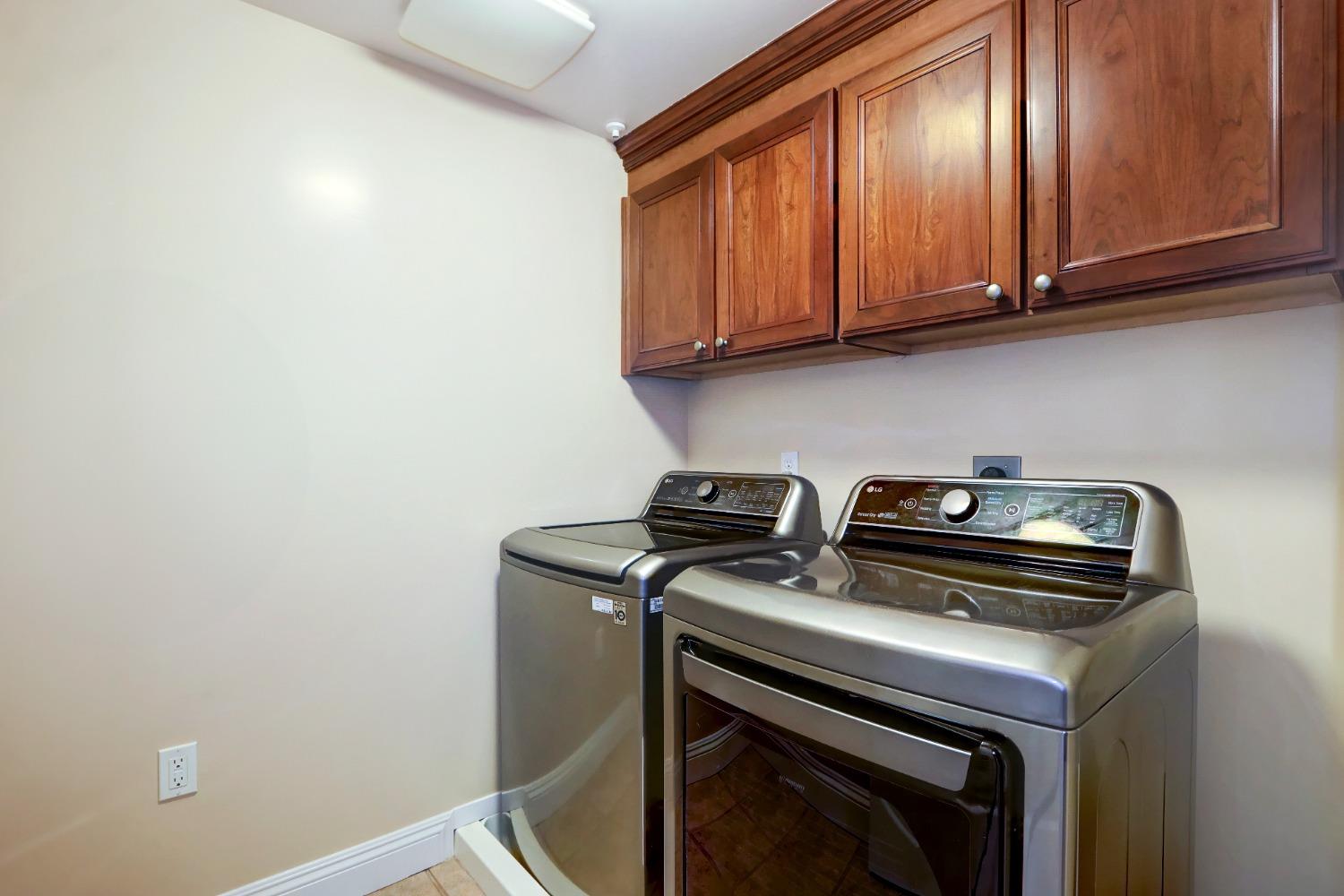 Detail Gallery Image 22 of 29 For 2430 Pavilions Place Ln #404,  Sacramento,  CA 95825 - 4 Beds | 3/1 Baths