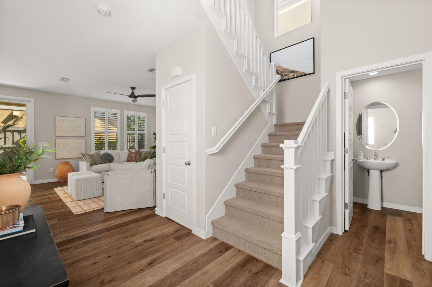 Detail Gallery Image 10 of 78 For 3565 Forney Way, Sacramento,  CA 95816 - 4 Beds | 2/1 Baths