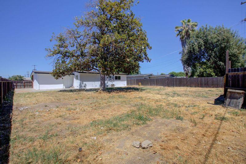 Detail Gallery Image 26 of 32 For 3212 Triplett St, Modesto,  CA 95355 - 3 Beds | 2 Baths